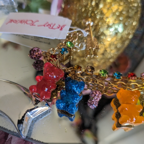 NWT Betsy Johnson Gummy Bear & Rhinestone Bracelet, Multicolored * - Picture 2 of 4